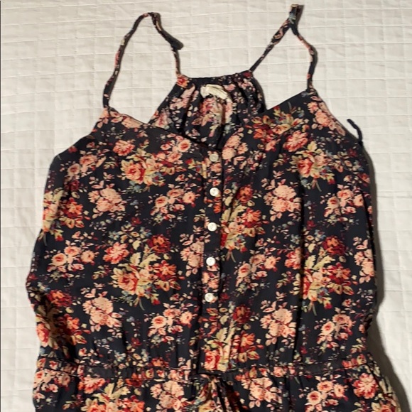 Jumpers x 2 - Picture 2 of 7